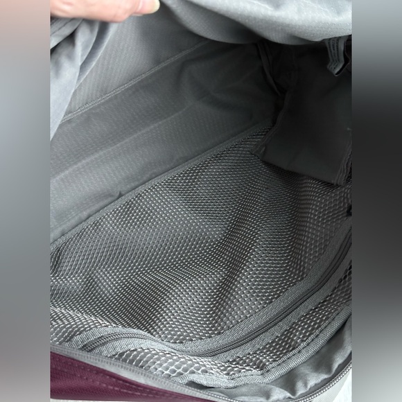 NWOT - Vintage Skyway "Decade" Soft Side Messenger/Computer Bag - Picture 11 of 16